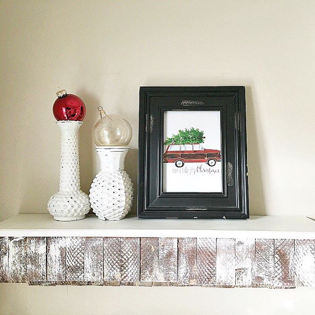 Christmas in the powder room!  This shelf began her shelf life (ha, see what I did there?) as a nautical beauty.  Find out how I transformed her in to a rustic farmhouse charmer today on RoadKill Rescue.