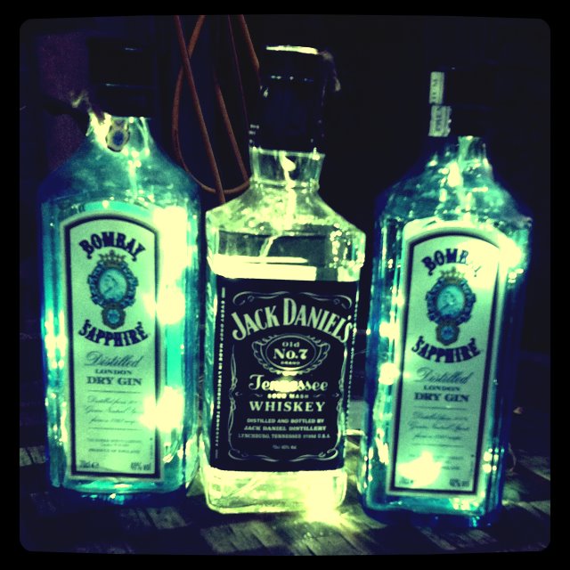 Buttoneering lanterns after