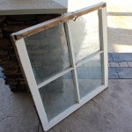 Using-An-Old-Window-In-Home-Decor_thumb