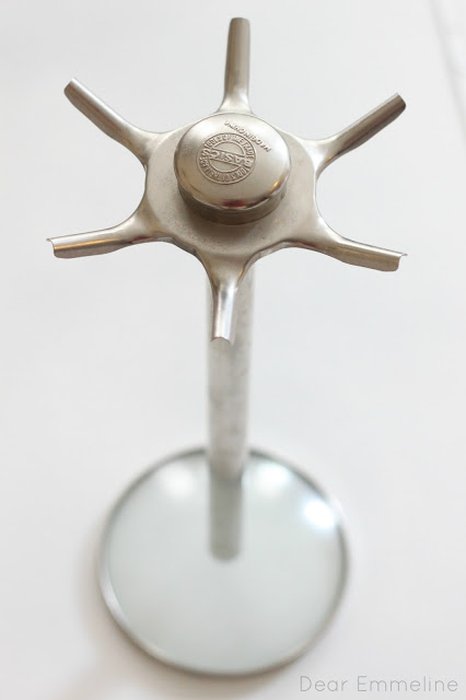 Dear Emmeline utensil stand before