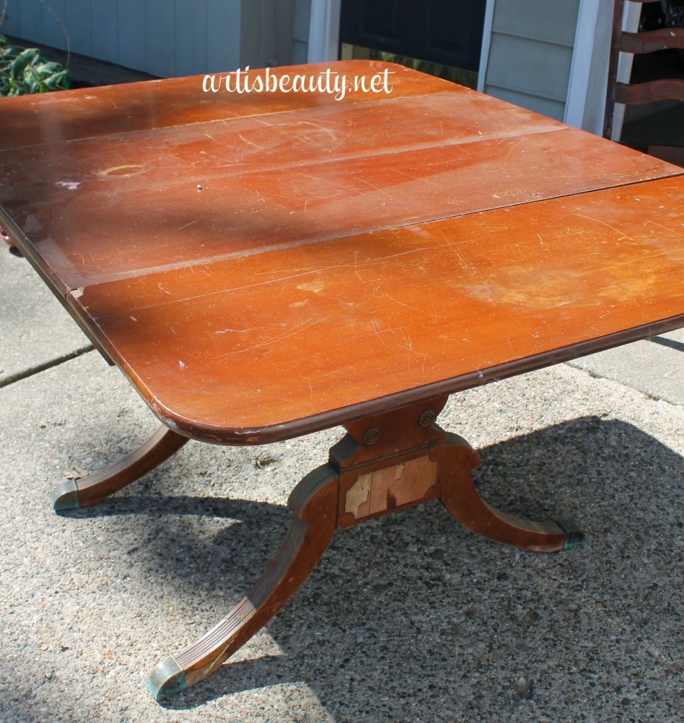 Art is Beauty dining set before