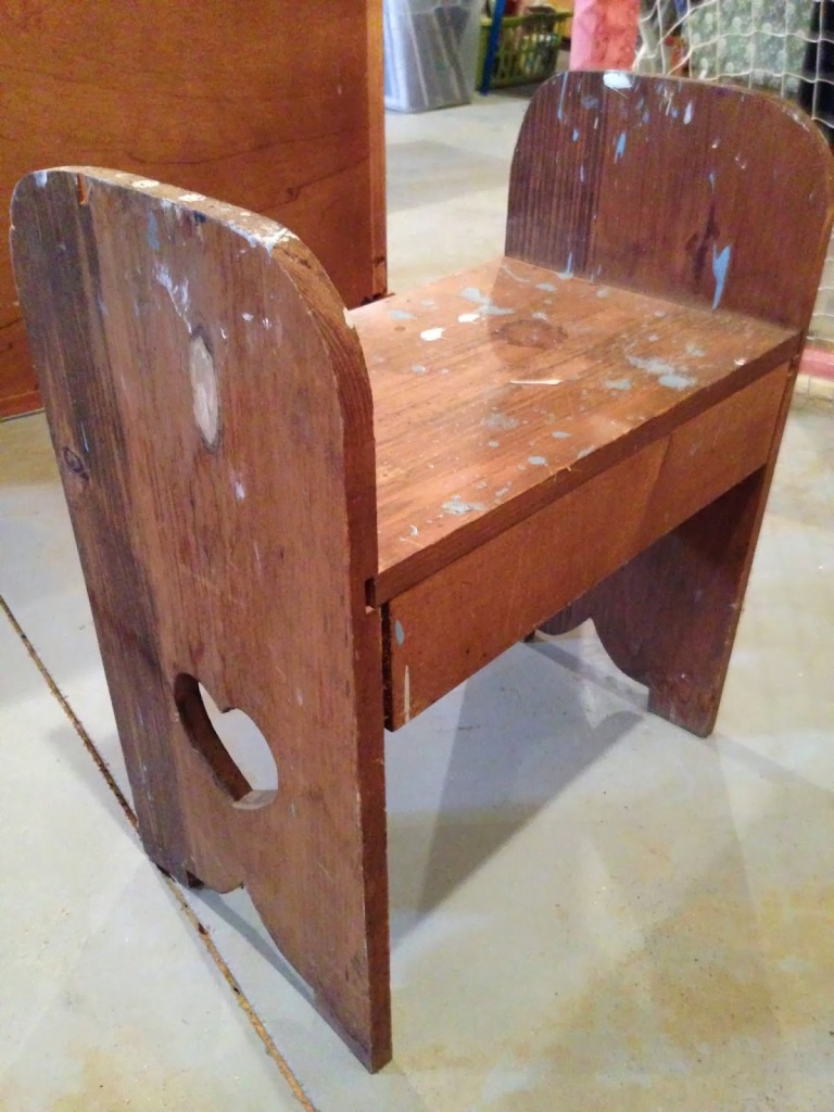 Thrifty Treasures bench before