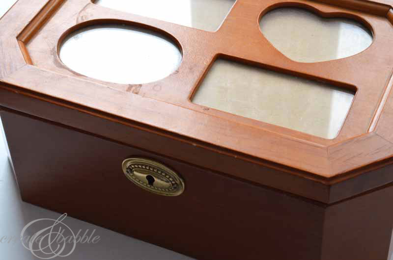 Create and Babble jewelry box before