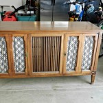 old-stereo-console