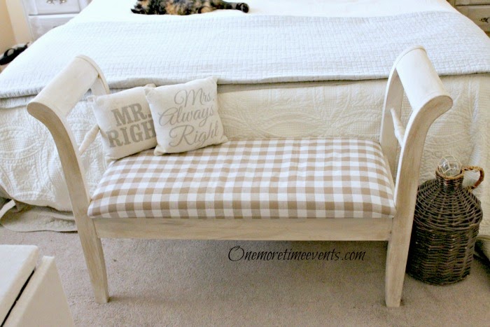 upholstered-bench-buffalo-check