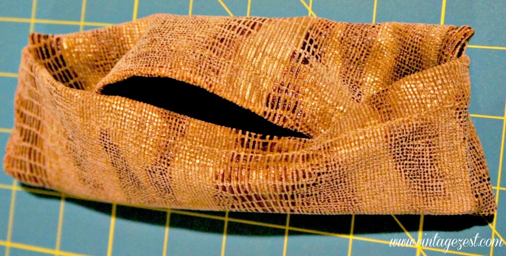 DIY-scrap-sunglasses-case