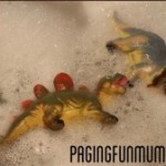 cheap-toy-store-dinosaurs