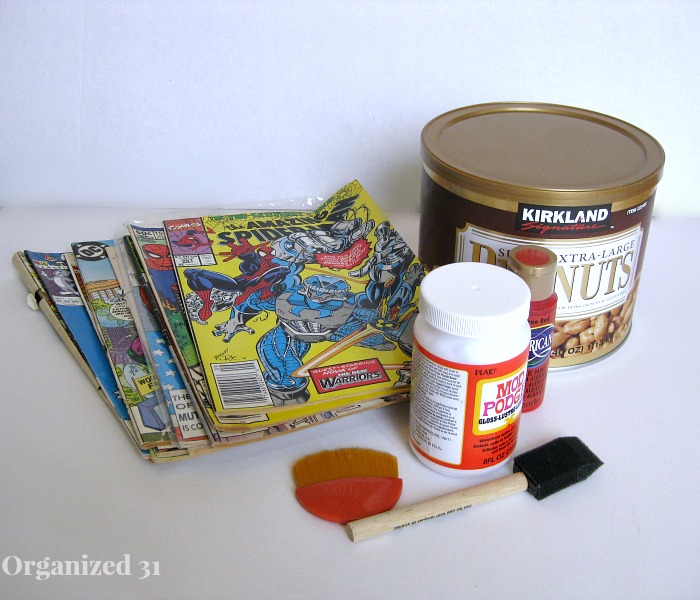 old-comic-books-and-container