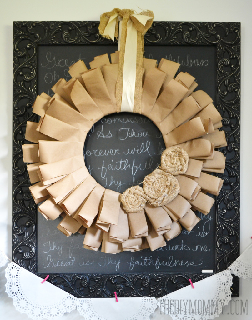Brown-Paper-and-Burlap-Recycled-Fall-Wreath