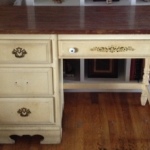 vintage-desk-before