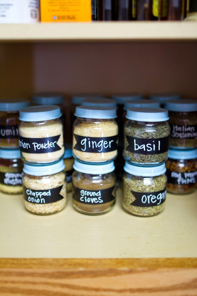 spice-jars-from-baby-food